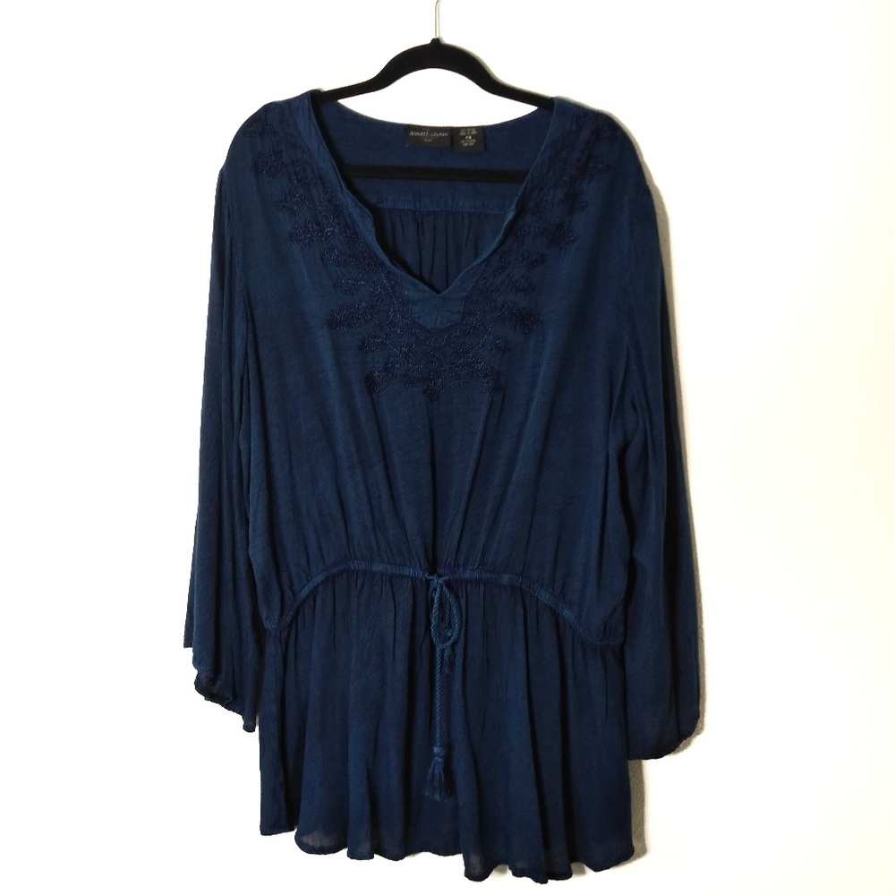 Jennifer Lauren blouse